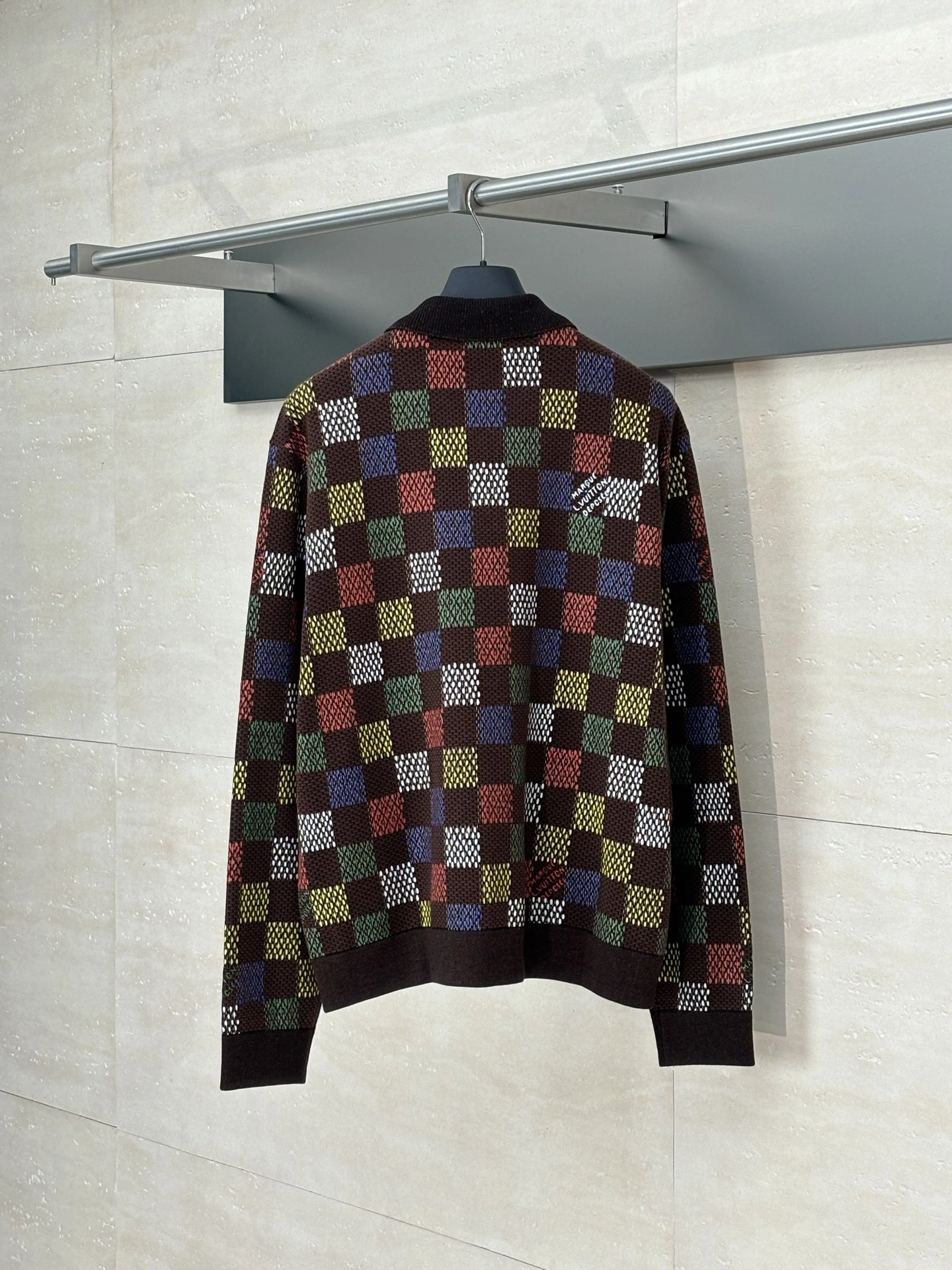 wg.luxury- 8V item:E-F363F1132